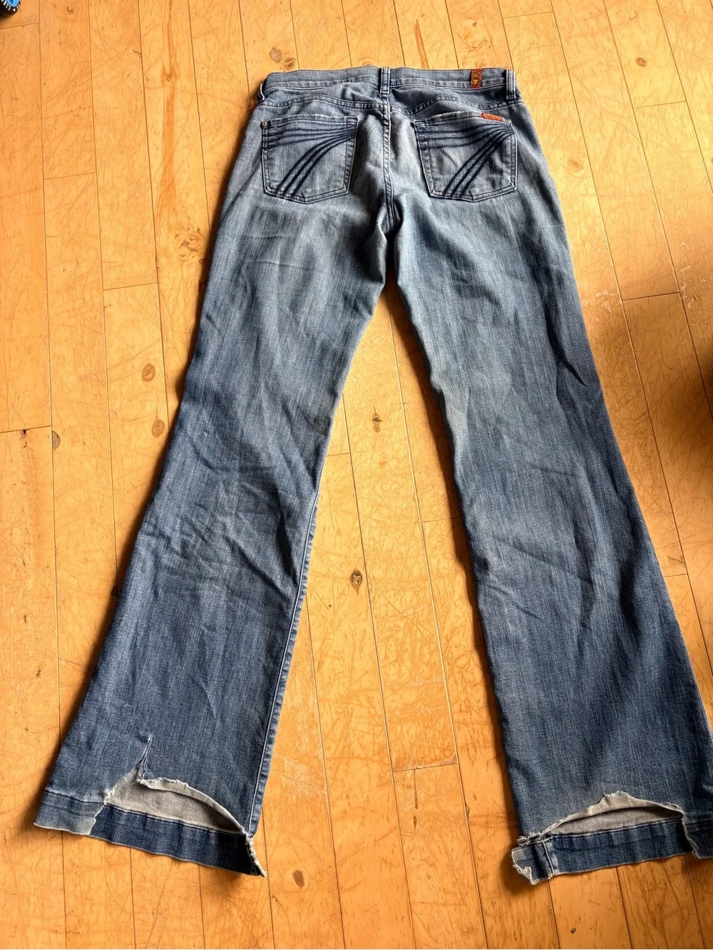 7 For All Mankind Dojo Women's size 28